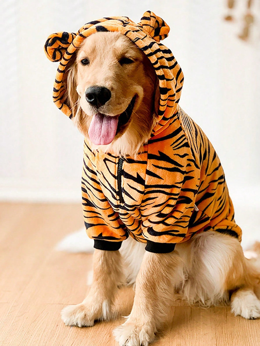 1pc Winter Warmer Pet Clothes For Medium To Large Sized Dogs Such As Golden Retriever / Labrador, With Funny Tiger Costume Design
