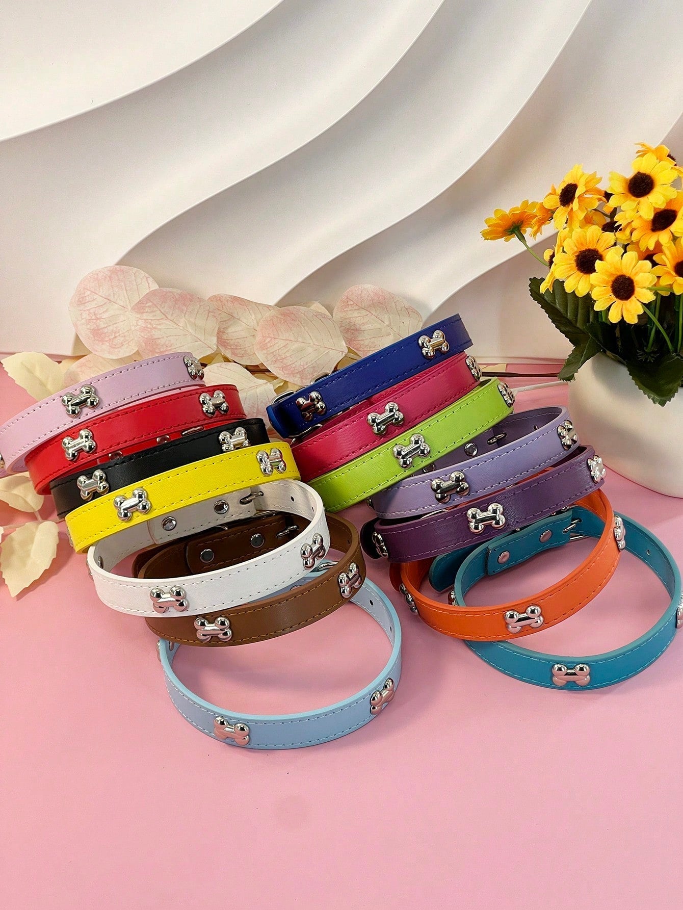 Pet Supplies Dog Collar, Punk Style Pu Leather Bone Shape Neckband, Multi-Color Options For Small, Medium And Large Dogs