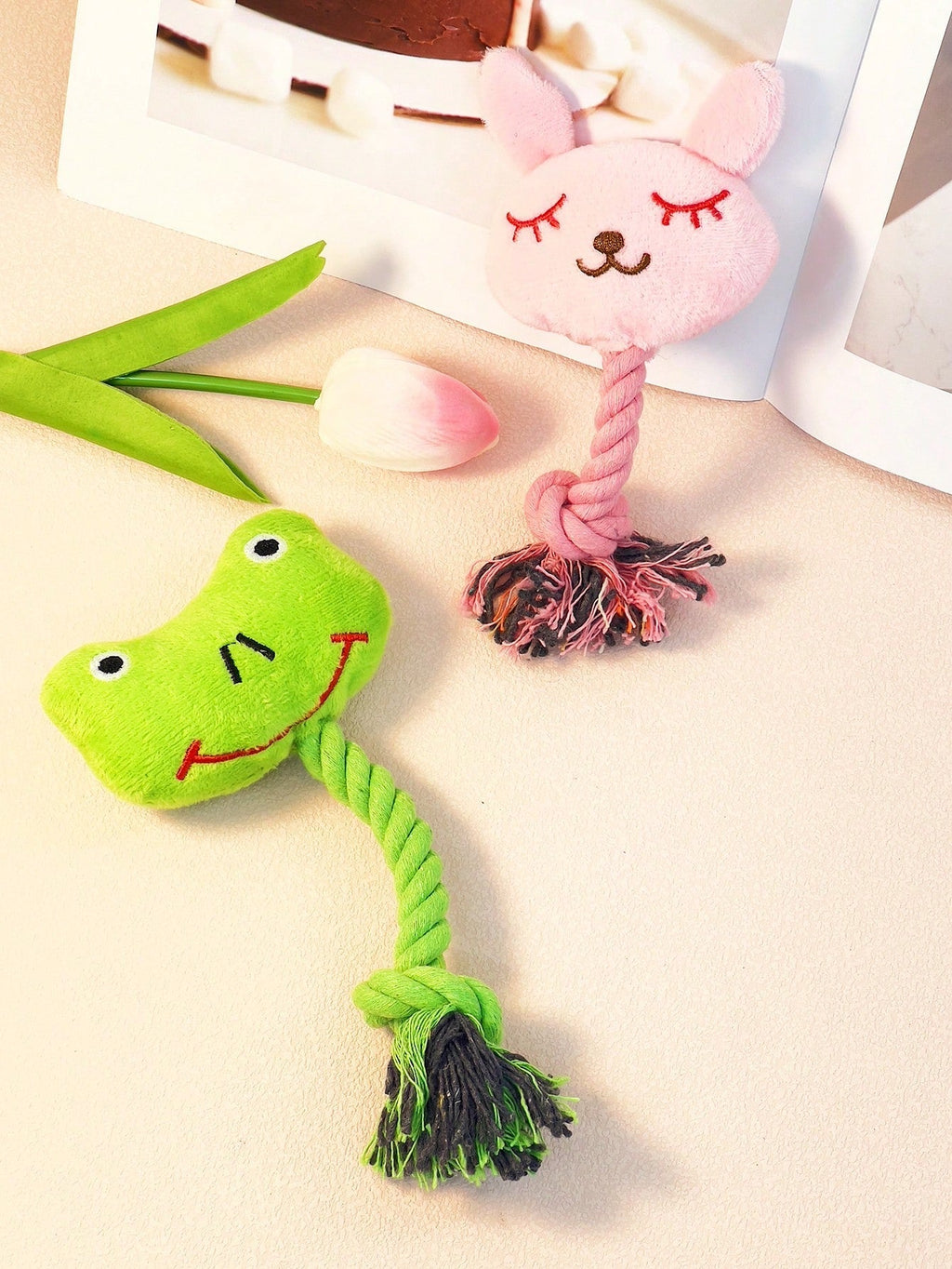 A Cartoon Animal Model Pet Voice Toys, Dog Toys, Interactive Toys, Rope Combination To Make It Look More Bite-Resistant, Suitable For Teddy Bears, Corgis Small Dogs Chew,