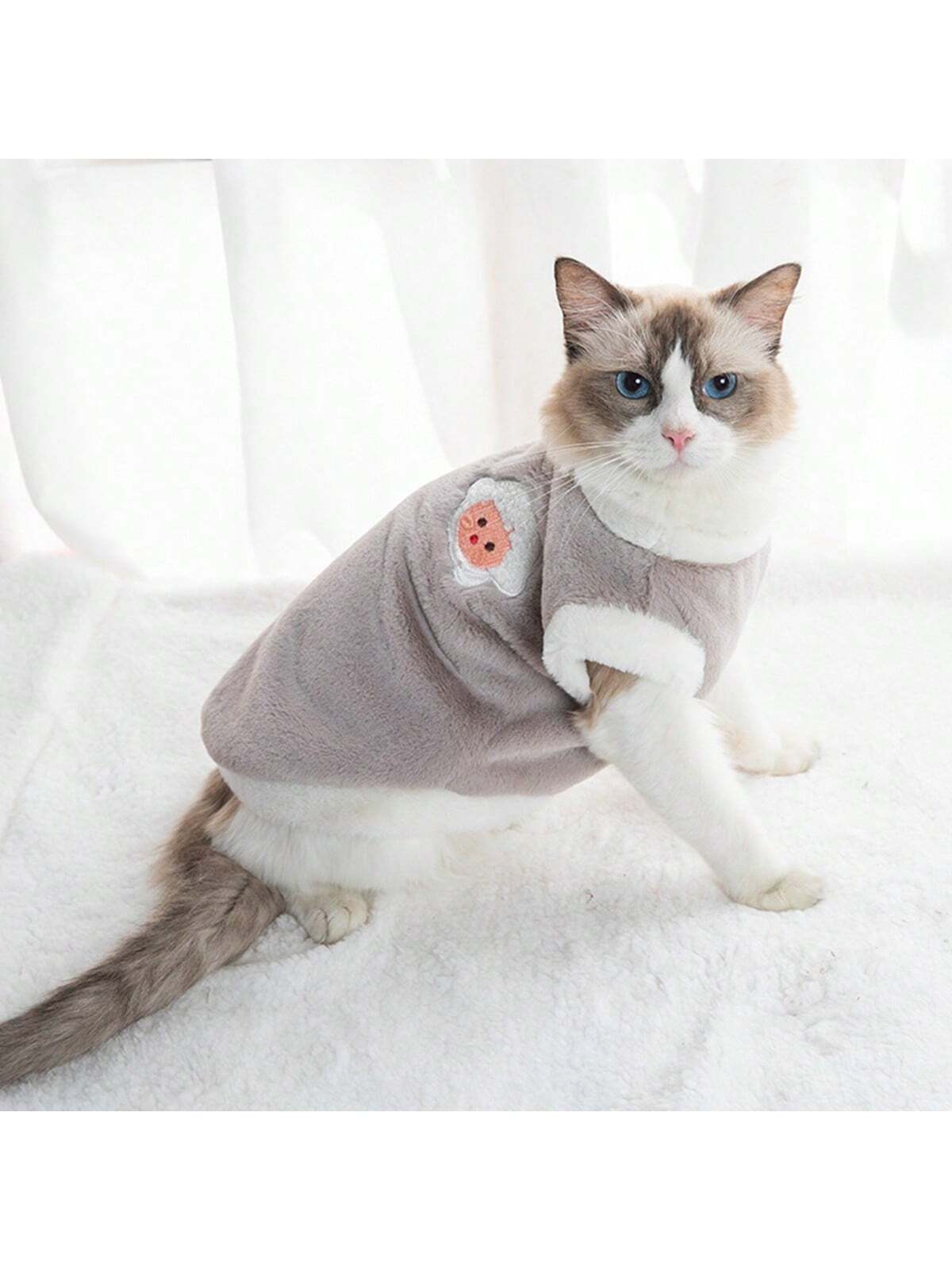 Pet Clothes, Cat Clothes, Autumn/Winter Cat Vest, Warm & Cute Plush Cat Outfit