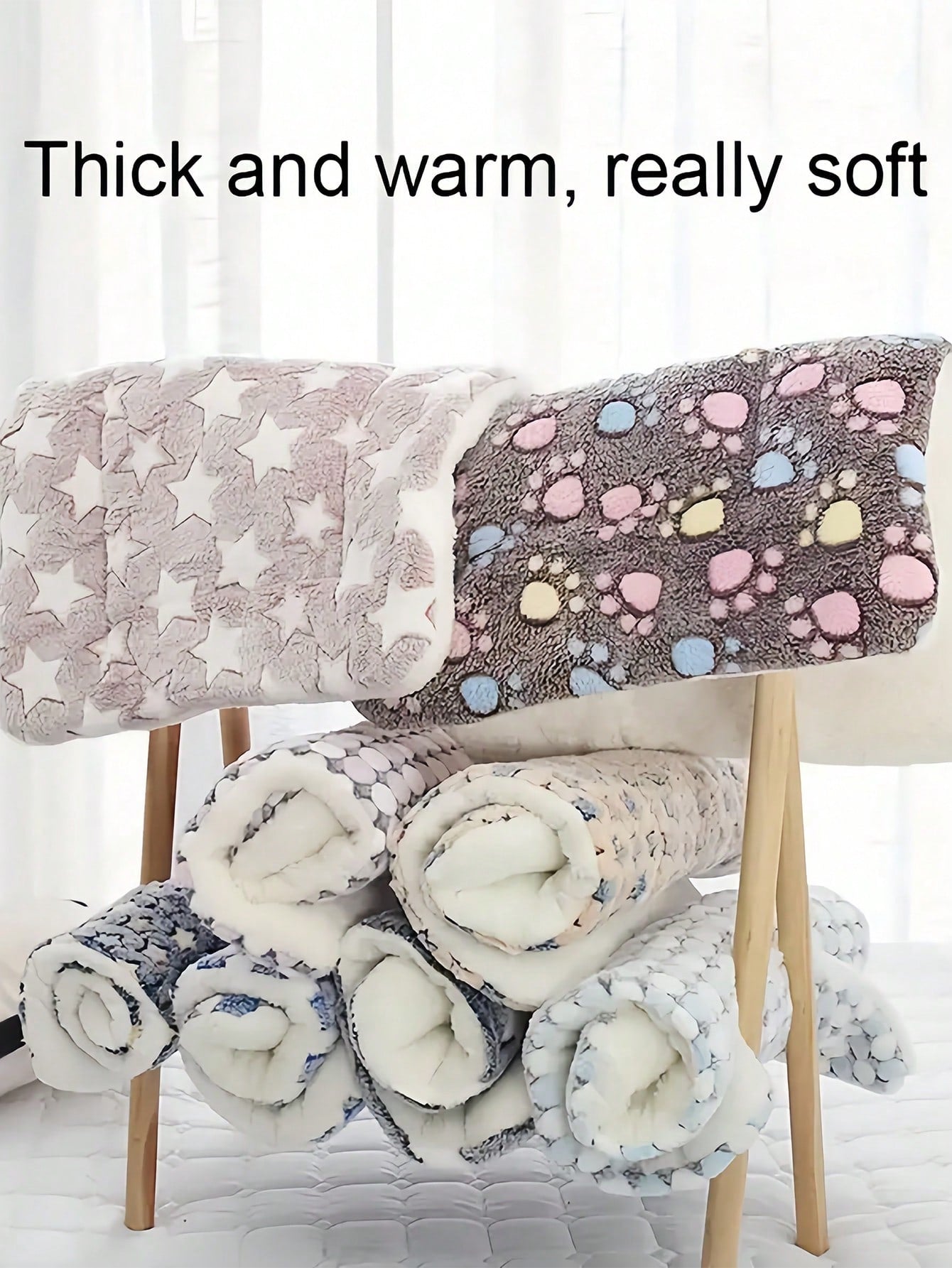 Luxury Plush Pet Blanket, Thick Warm Breathable Soft Comfortable Pet Cat Dog Bed Mat,Machine Washable, Indoor Blanket Suitable For All Sizes Of Pets In Winter