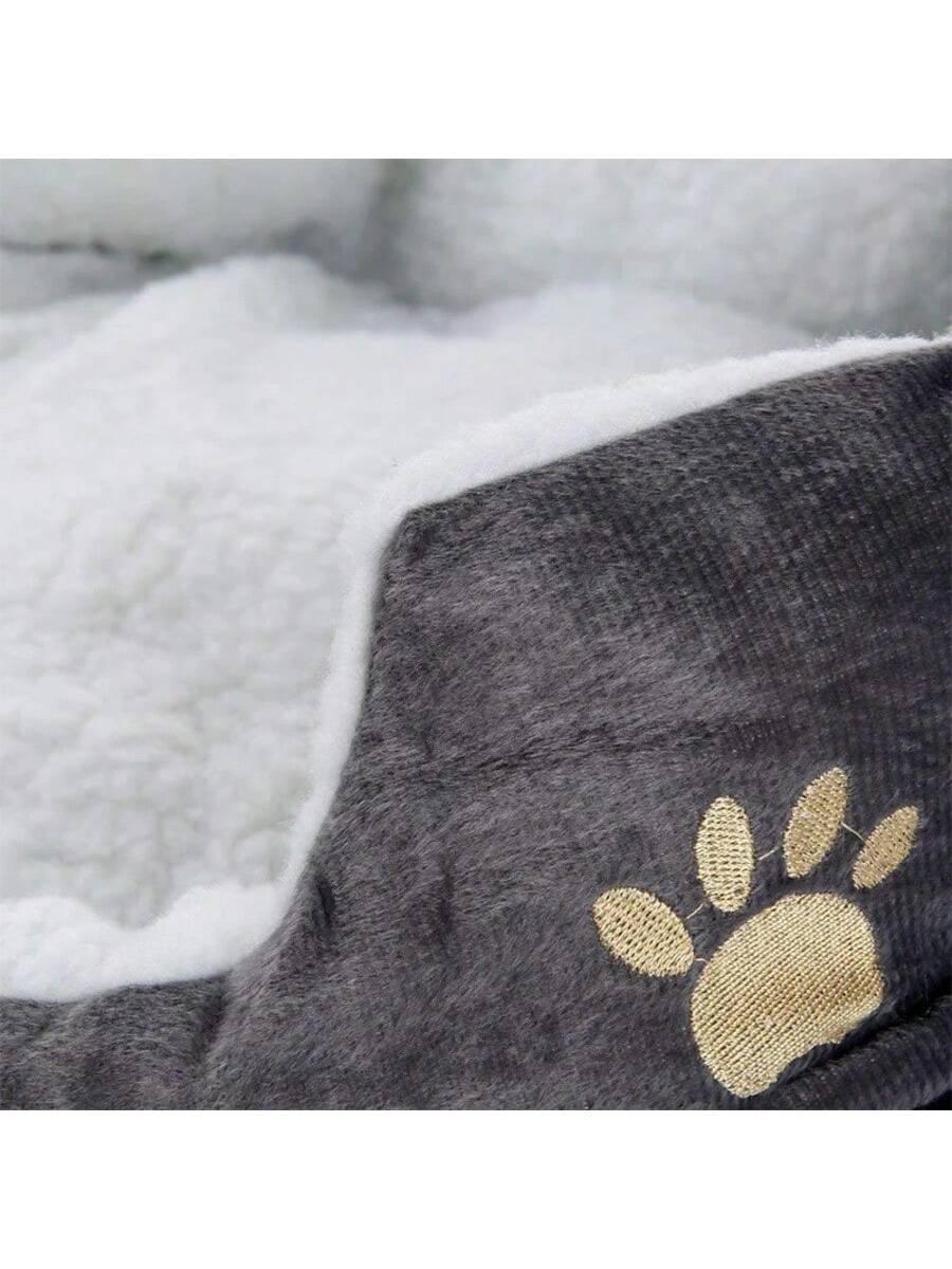 Dog Bed Cat Bed Pet Beds With Thickened PP Cotton Dog Cave Bed And SofaSuitable For Small Puppy Cat Bed