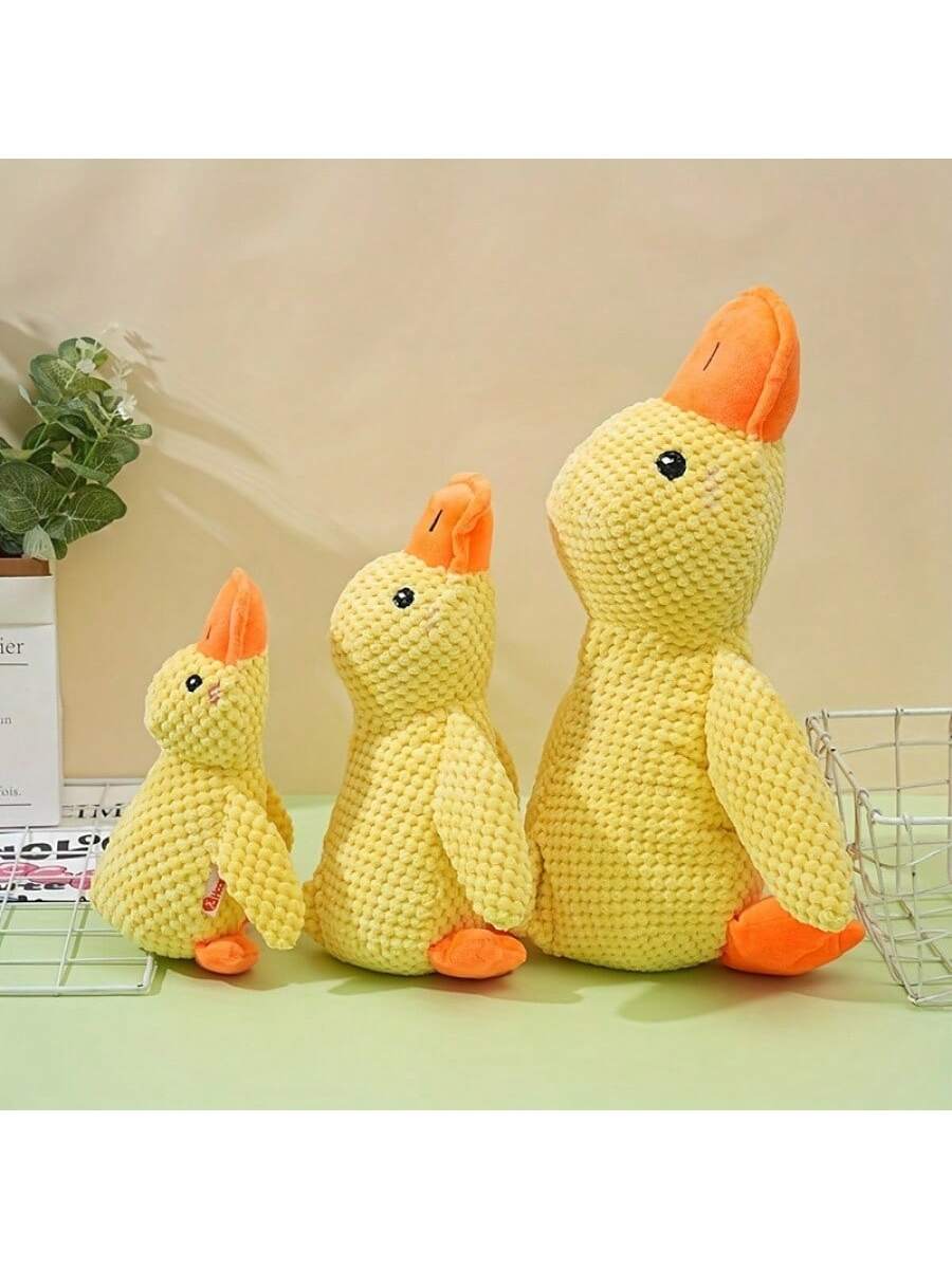 Plush Duck Squeaky Toy With Sound Effects, Suitable For Small To Medium-Sized Dog Lover And Dog Mom Loves