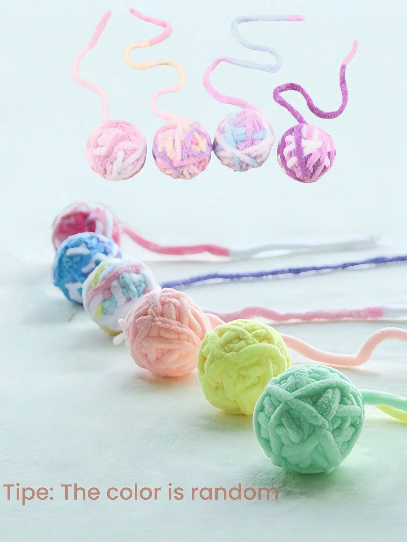 1pc Plus Cat Teaser Ball Multi-Colored Cat Fuzzy Balls&Yarn Soft Interactive Cat Toys For Indoor Cats Self Play, Cat Supplies (Random Color) Christmas For Holiday Gift Giving