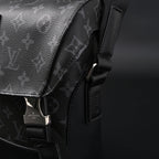 Louis Vuitton Messenger Bag – Monogram Eclipse Canvas